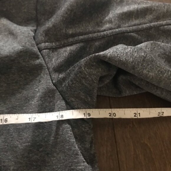 Bench Men's Gray SitSpin Softshell Full Zip Hooded Jacket, Size Small - Picture 7 of 8